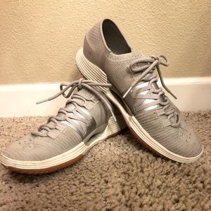 UA Women’s Cross Trainer size 10.